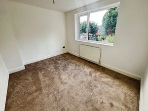 Bedroom- click for photo gallery